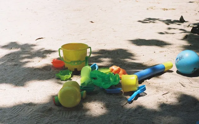 Set de juguetes de playa para viajar - La Tienda del Viajero CholloTravel